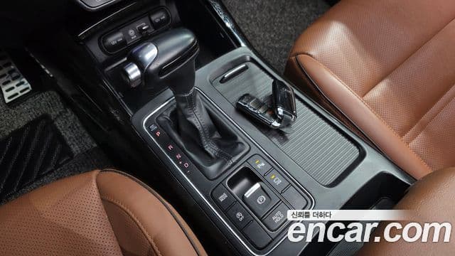 Kia The / новый New Sorento Master, 2019 9