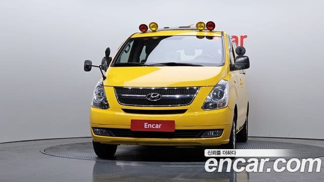 Hyundai Grand Starex детский перевозочный автомобиль, 2013 3