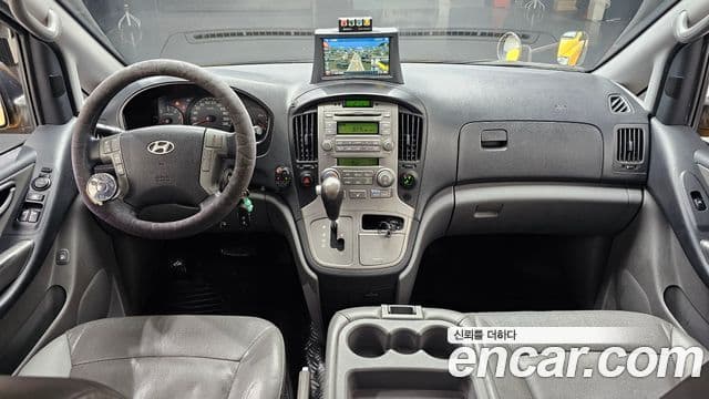 Hyundai Grand Starex детский перевозочный автомобиль, 2013 7