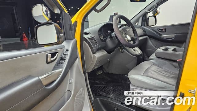 Hyundai Grand Starex детский перевозочный автомобиль, 2013 10