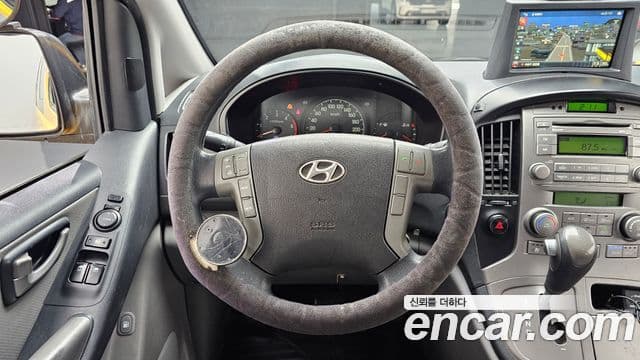 Hyundai Grand Starex детский перевозочный автомобиль, 2013 14