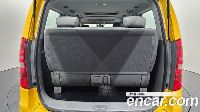 Hyundai Grand Starex детский перевозочный автомобиль, 2013 20