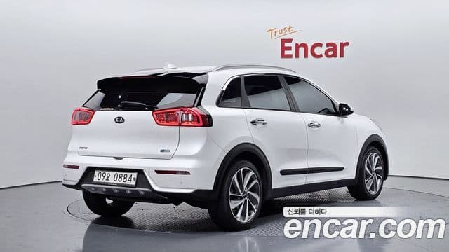 Kia Niro Noblesse, 2017 2