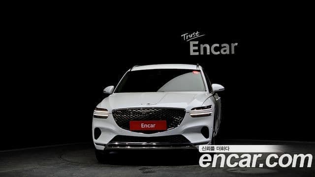Genesis GV70, 2024 3