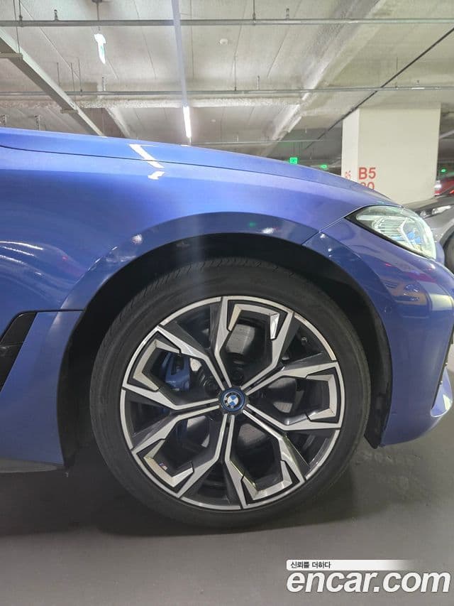 BMW i4 eDrive40 M Sport Pro, 2023 10