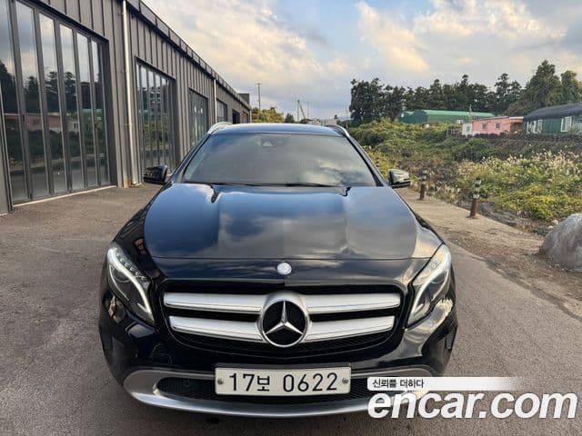 Mercedes-Benz GLA-класс X156 GLA200 d 4MATIC 2016