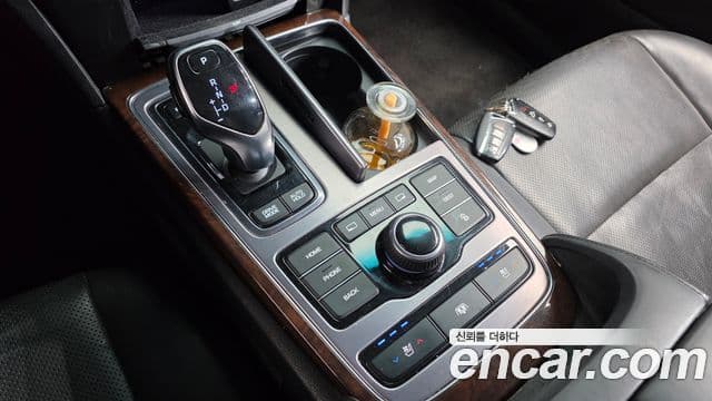 Hyundai Equus(новый кузов / новое поколение) Premium, 2013 9