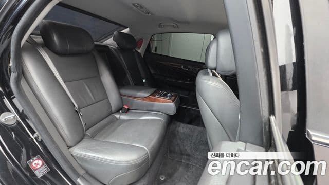 Hyundai Equus(новый кузов / новое поколение) Premium, 2013 19