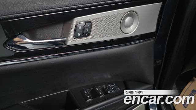 Lincoln Nautilus 1세대, 2022 17