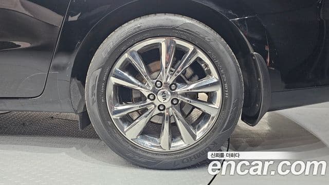 Kia The / новый New Carnival Prestige, 2020 все фото