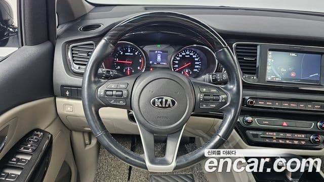 Kia The / новый New Carnival Prestige, 2020 13