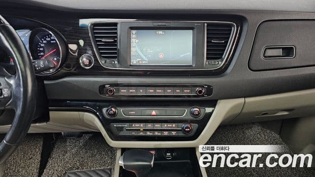 Kia The / новый New Carnival Prestige, 2020 15