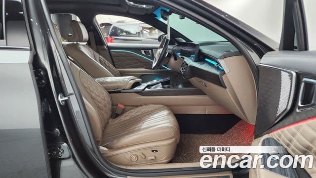 Kia K8 Signature, 2023 11