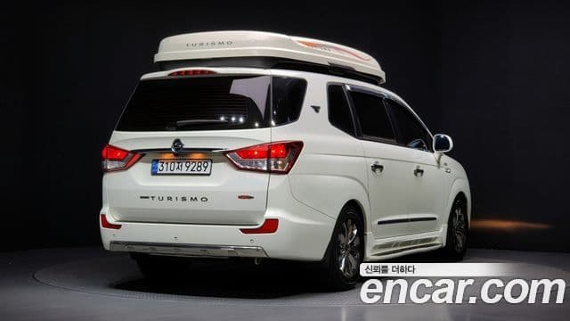 KG모빌리티(SsangYong) Korando 투리스모 4WD TX 9인승, 2017 2