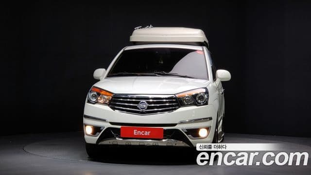 KG모빌리티(SsangYong) Korando 투리스모 4WD TX 9인승, 2017 3