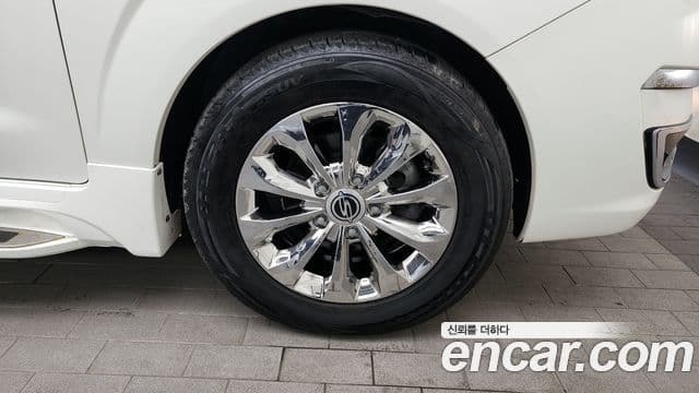 KG모빌리티(SsangYong) Korando 투리스모 4WD TX 9인승, 2017 все фото