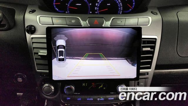 KG모빌리티(SsangYong) Korando 투리스모 4WD TX 9인승, 2017 15