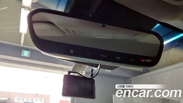 Genesis G80 Premium Luxury, 2017 16