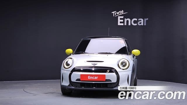 Mini Cooper Электрический (Electric) 3세대, 2022 3