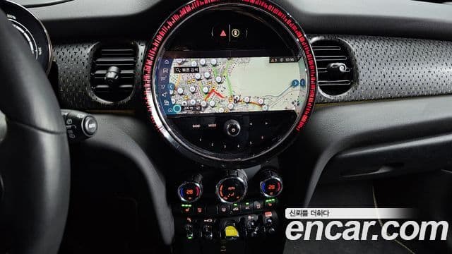 Mini Cooper Электрический (Electric) 3세대, 2022 14