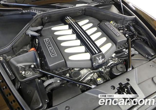 Rolls-Royce 고스트 6.6 EWB V12, 2016 все фото