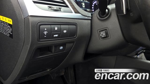 Genesis G80 Premium Luxury, 2017 16