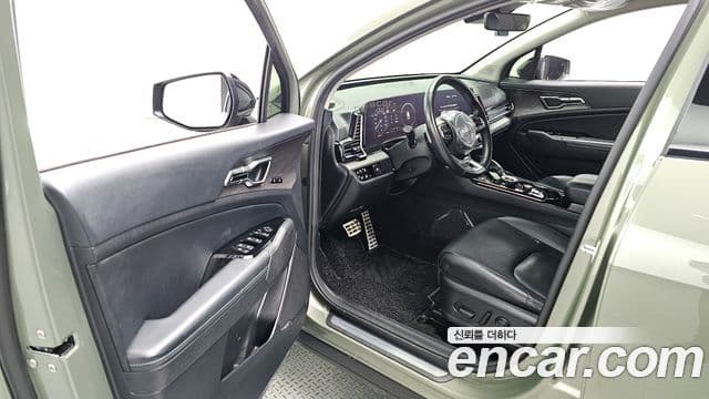 Kia Sportage 5세대 гибрид Signature Gravity 2WD, 2023 10