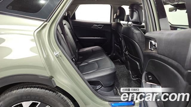 Kia Sportage 5세대 гибрид Signature Gravity 2WD, 2023 12