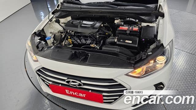 Hyundai Avante AD 1.6 GDI Smart, 2016 6