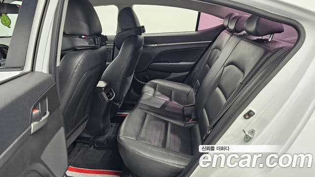 Hyundai Avante AD 1.6 GDI Smart, 2016 12