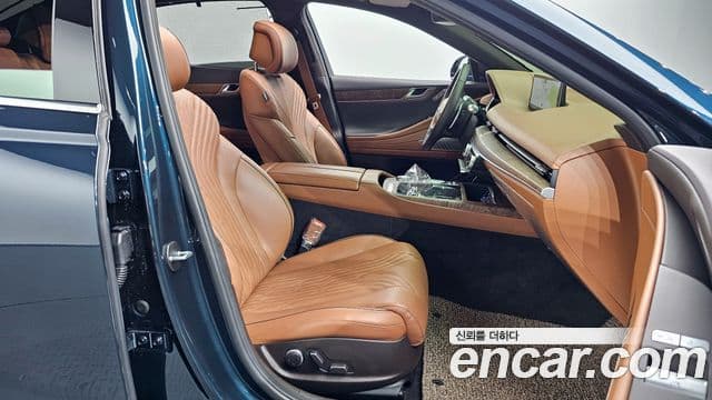 Genesis G80 (RG3) бензин 2.5 турбо AWD, 2022 10