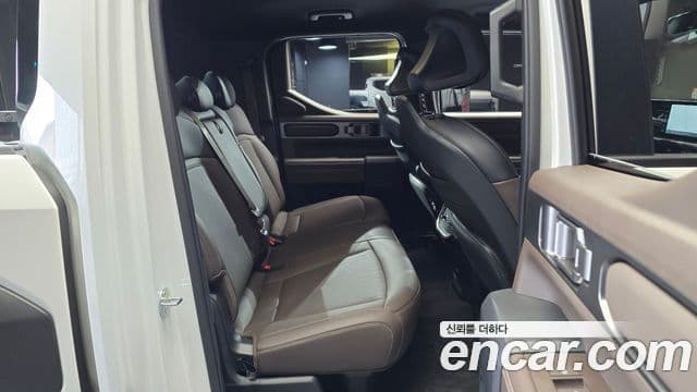 Kia 타스만 Adventure, 2026 12