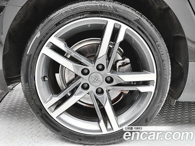 Audi A4 (B9) Premium, 2019 8