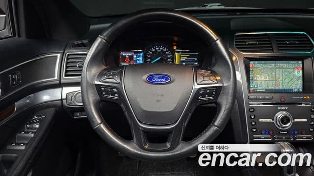 Ford Explorer 5세대, 2016 13