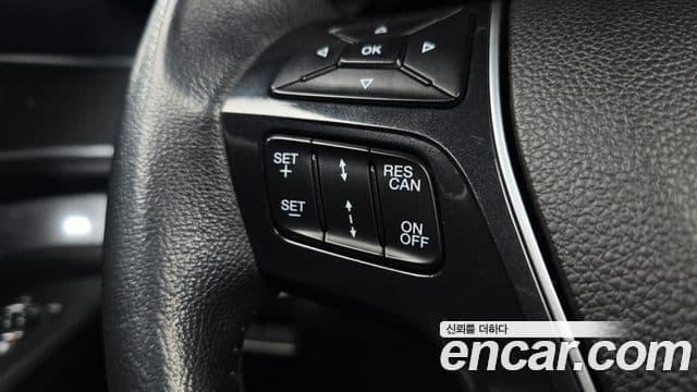 Ford Explorer 5세대, 2016 18