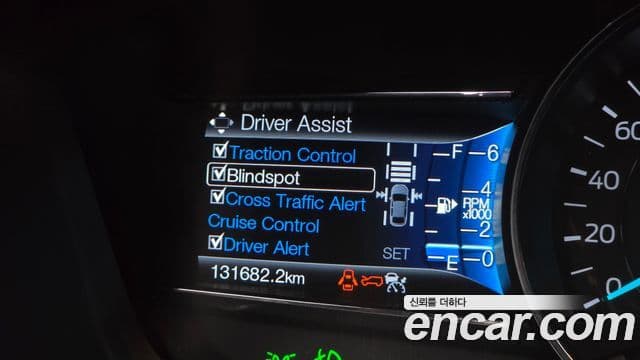 Ford Explorer 5세대, 2016 19