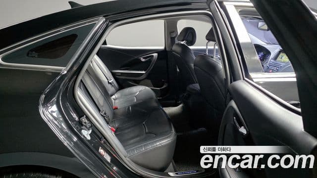 Hyundai Grandeur HG Premium, 2015 12