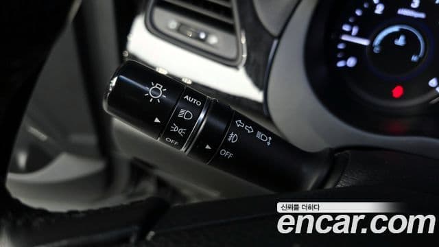 Hyundai Grandeur HG Premium, 2015 18