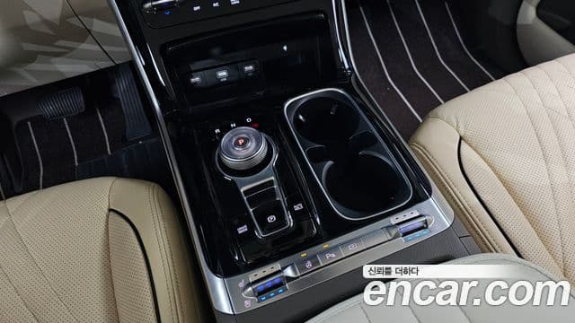 Kia Carnival 4세대 бензин 9인승 High Limousine(компания по спецнадстройкам), 2023 9