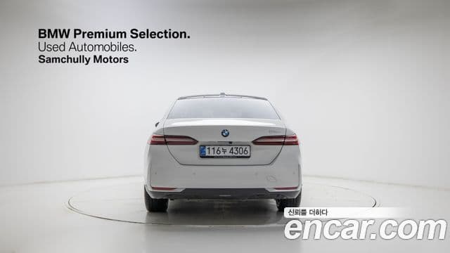 BMW 5시리즈 (G60), 2025 3