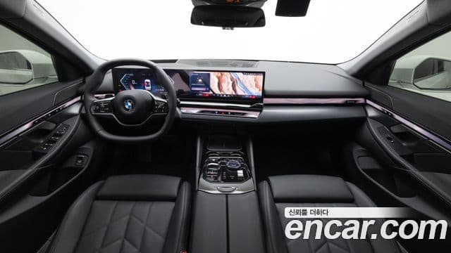 BMW 5시리즈 (G60), 2025 8