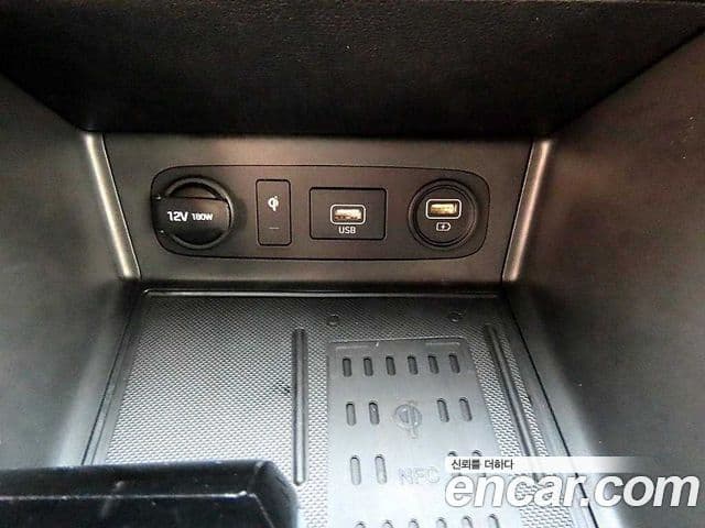 Hyundai Sonata (DN8) Premium Family, 2020 13