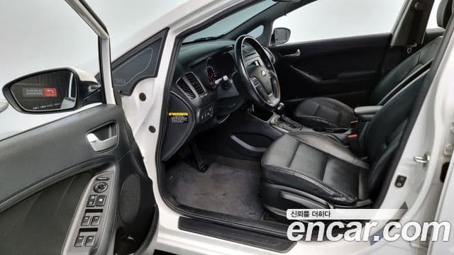 Kia K3 Luxury, 2015 11