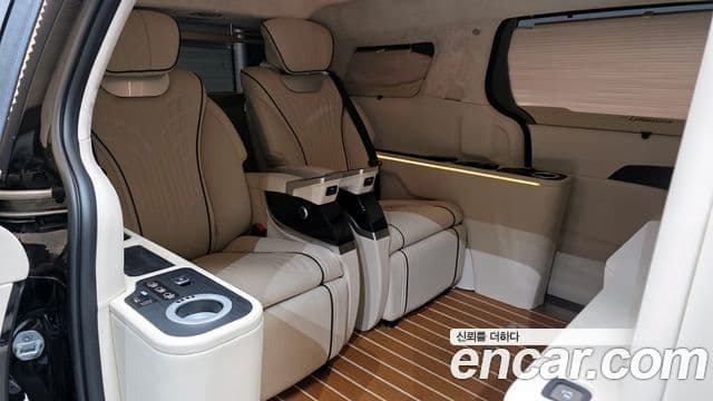 Kia Carnival 4세대 бензин 9인승 High Limousine(компания по спецнадстройкам), 2023 12