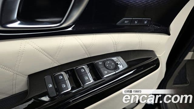 Kia Carnival 4세대 бензин 9인승 High Limousine(компания по спецнадстройкам), 2023 14