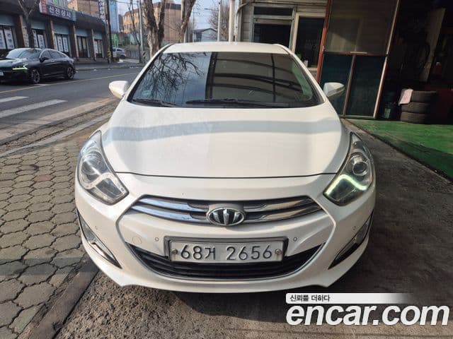Hyundai i40 살룬 Smart, 2012 2