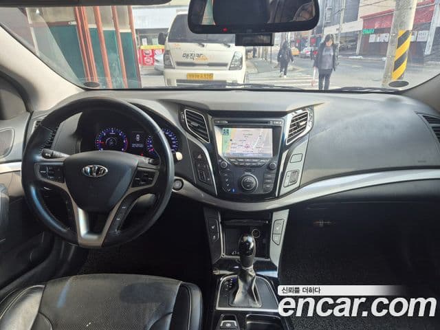 Hyundai i40 살룬 Smart, 2012 7