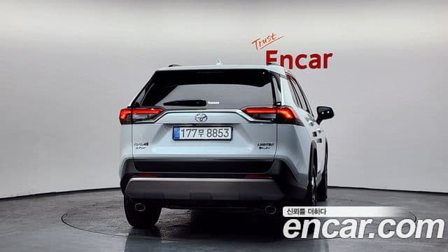 Toyota RAV4 5세대 2.5 4WD гибрид LTD, 2025 4