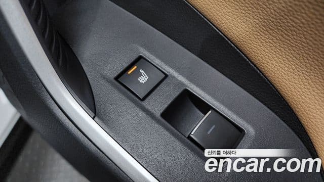 Toyota RAV4 5세대 2.5 4WD гибрид LTD, 2025 19