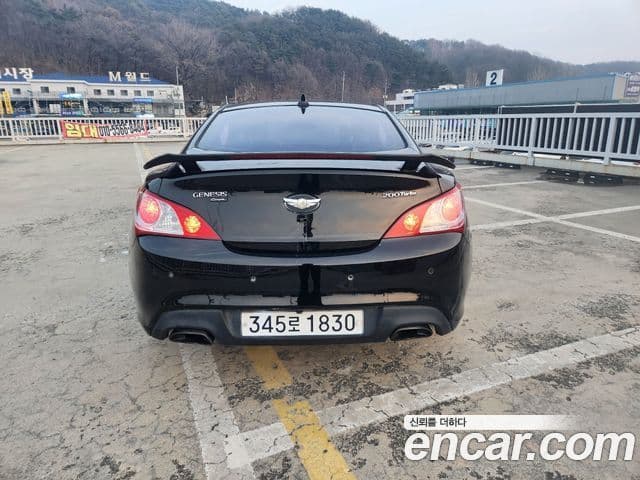 Hyundai Genesis купе 200 турбо R, 2010 6
